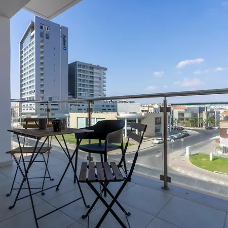 Appartamento Harbor 204: Stylish 1-bedroom In *
